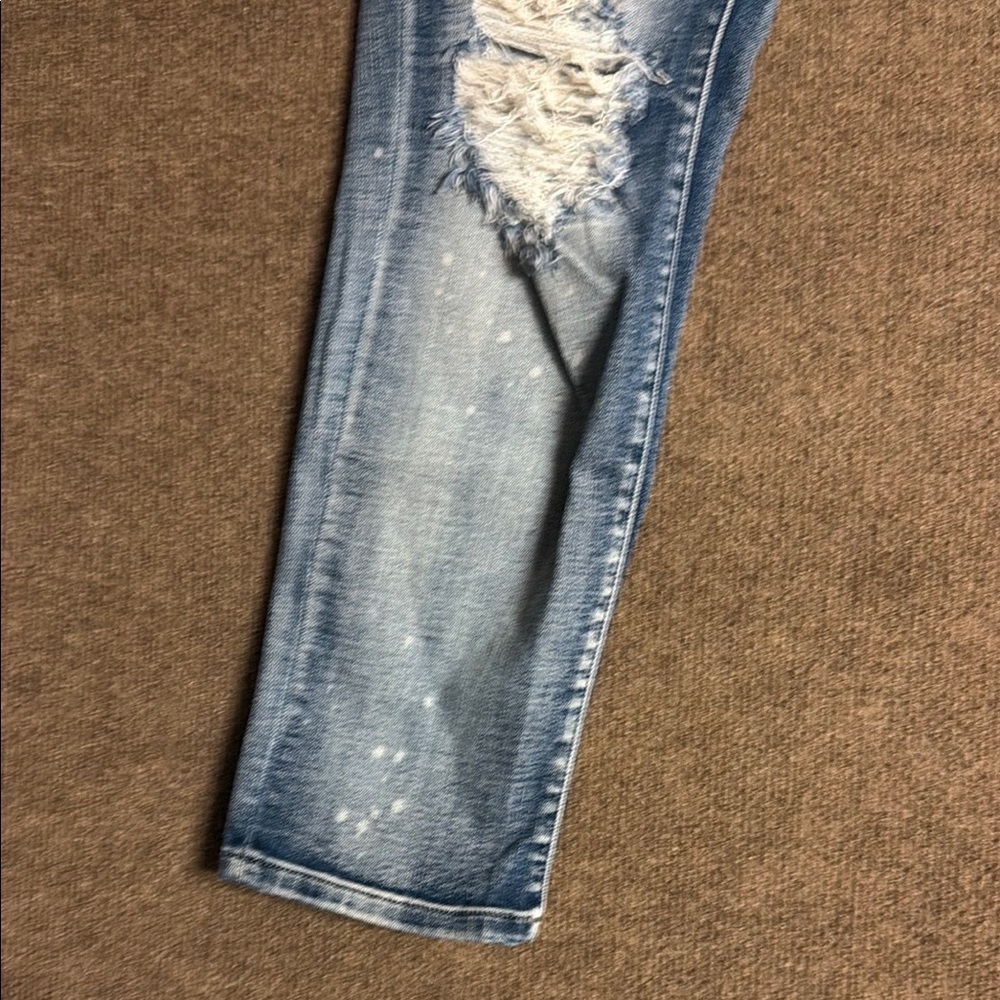 Judy Blue Boyfriend Fit Distressed Jeans 13/31 Blue Denim Womens - Picture 7 of 14